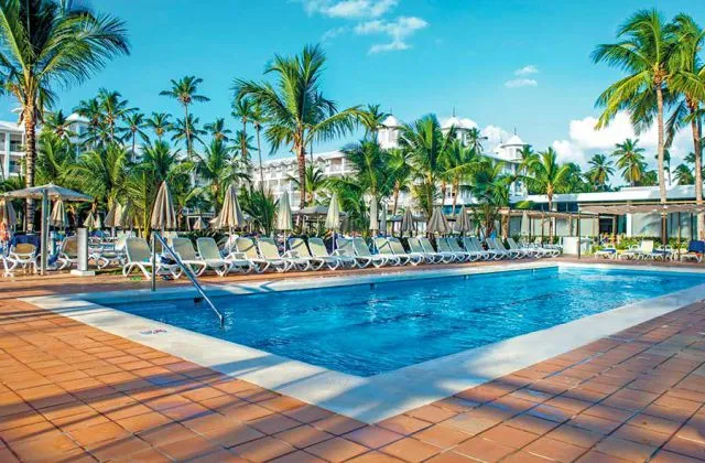Riu Palace Macao Punta Cana pool